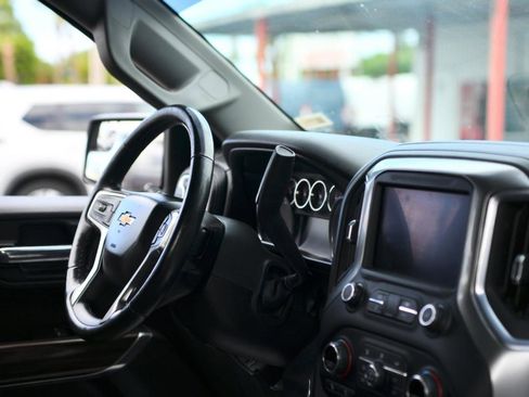 Used 2021 Chevrolet Silverado 1500 LT w/ LPO, Dark Essentials Package image 19