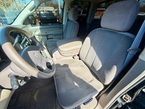 Used 2003 Dodge Ram 2500 Truck SLT image 8