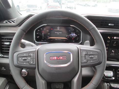 New 2026 GMC Sierra 1500 AT4 w/ AT4 Premium Package AWD/4WD image 17