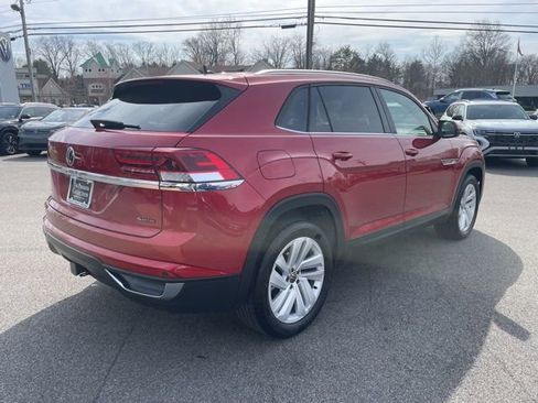 Certified 2023 Volkswagen Atlas Cross Sport SE image 4