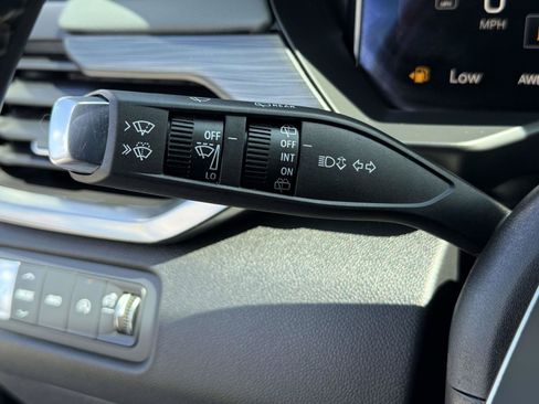 Used 2024 GMC Acadia AT4 w/ Luxury Package AWD/4WD image 16