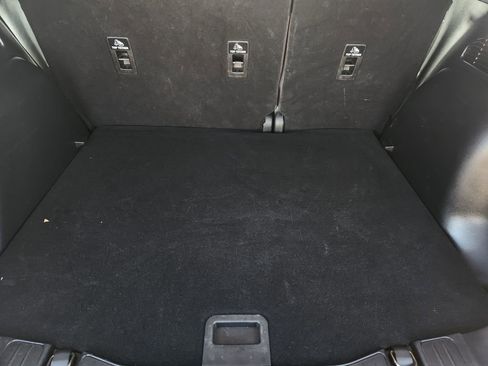 Used 2020 Ford Escape SE image 31