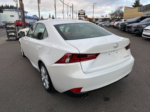 Used 2015 Lexus IS 250 image 3
