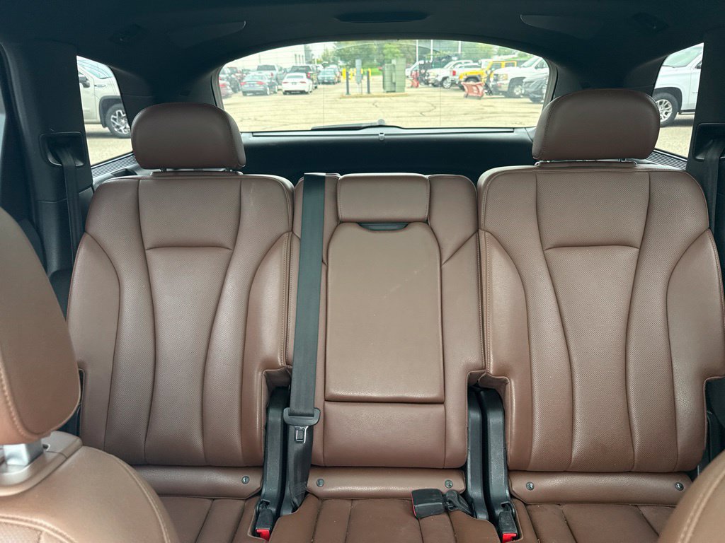 Used 2018 Audi Q7 3.0T Prestige w/ Prestige Package AWD/4WD image 21