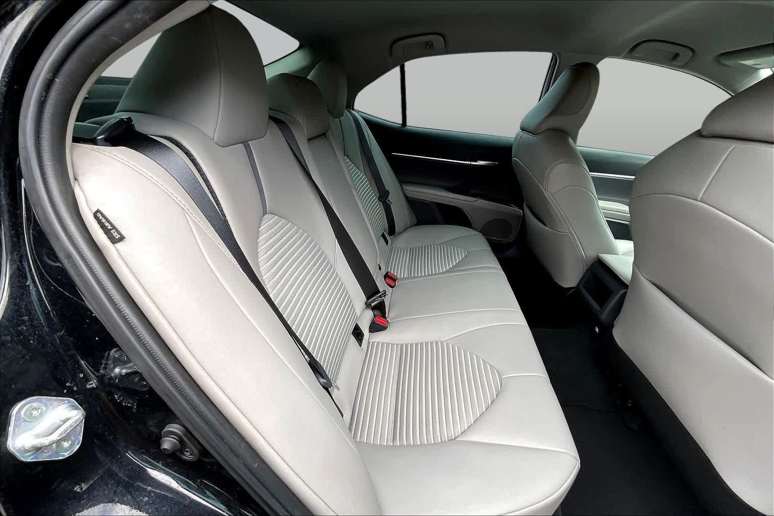 Used 2023 Toyota Camry SE FWD image 20