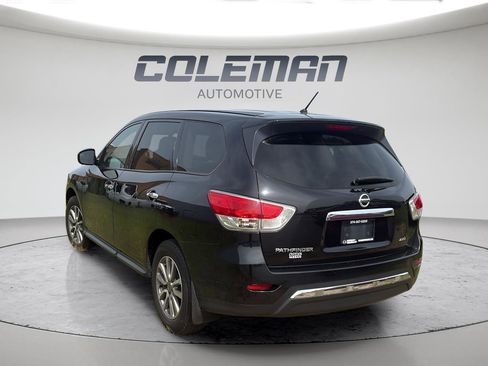 Used 2015 Nissan Pathfinder S AWD/4WD image 3
