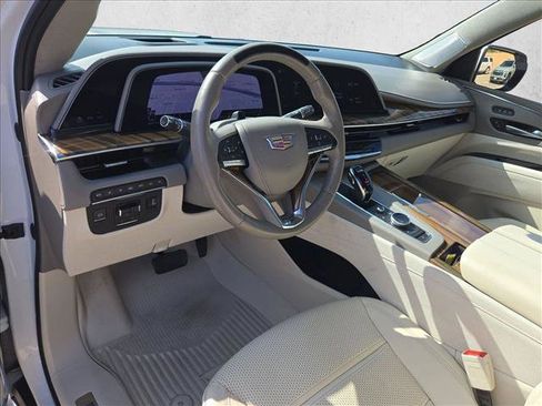 Used 2023 Cadillac Escalade Premium Luxury Platinum AWD/4WD image 9