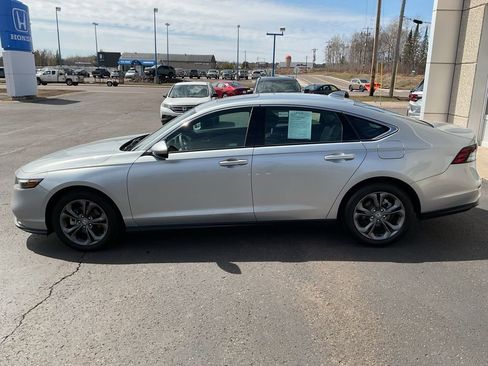 Used 2024 Honda Accord EX image 8