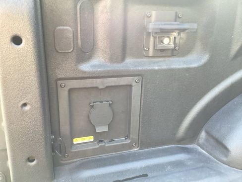 Used 2021 Ford F150 XLT w/ Trailer Tow Package image 12