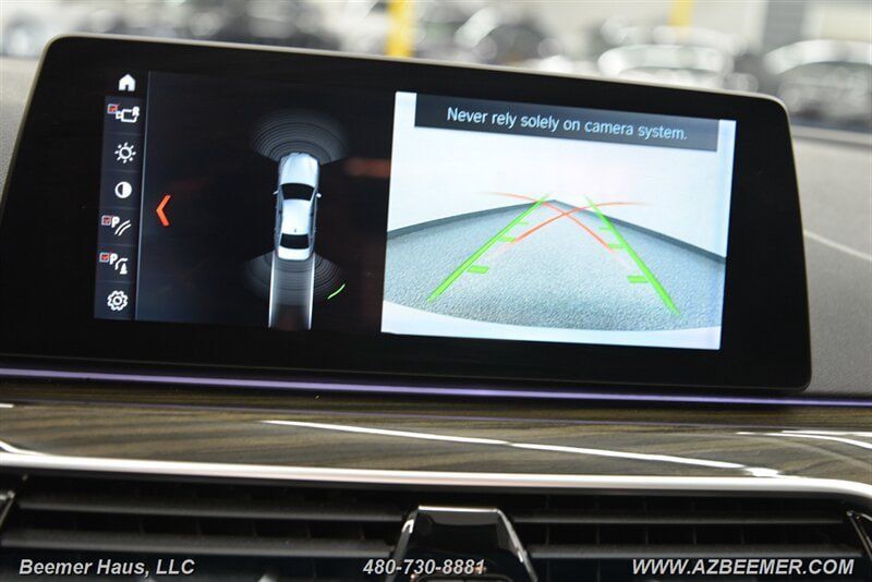 Used 2018 BMW 530e RWD image 36