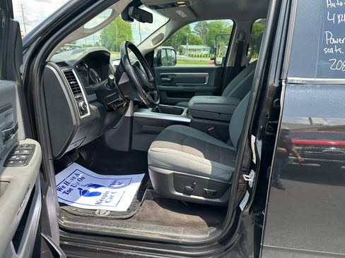 Used 2017 RAM 2500 Lone Star image 10