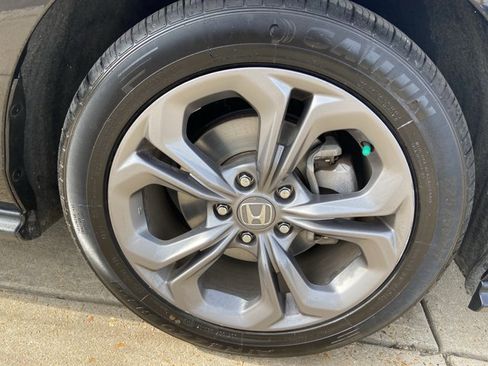 Used 2024 Honda Accord EX image 31