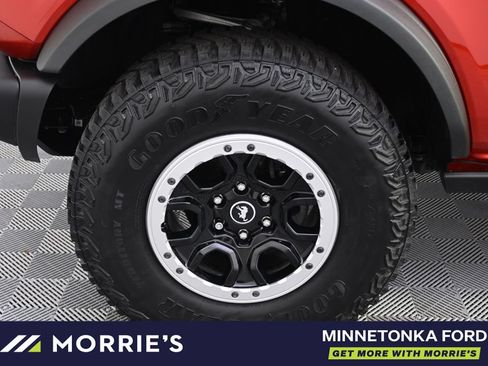 Used 2023 Ford Bronco Badlands w/ Sasquatch Package AWD/4WD image 20