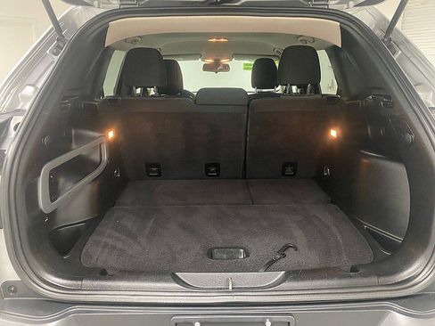 Used 2014 Jeep Cherokee Latitude image 13