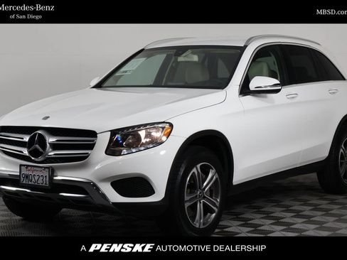 Used 2019 Mercedes-Benz GLC 300 w/ Premium Package image 1