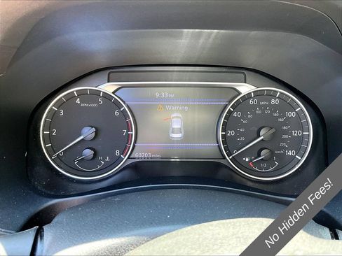 Used 2024 Nissan Altima 2.5 SV AWD/4WD image 15