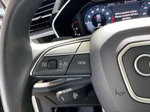 Used 2023 Audi Q3 2.0T Premium w/ Convenience Package image 24