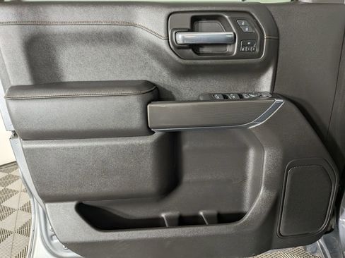 Used 2021 GMC Sierra 1500 AT4 image 17