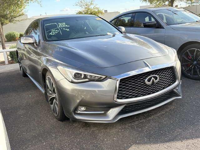 Used 2018 INFINITI Q60 3.0t Luxe w/ Sensory Package 3.0T Luxe RWD image 3