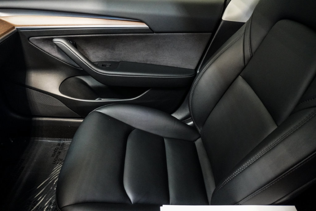 Used 2022 Tesla Model 3 Standard Range RWD image 20
