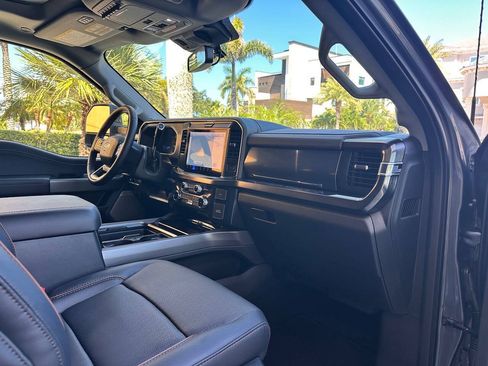 Used 2026 Ford F250 Lariat RWD image 63