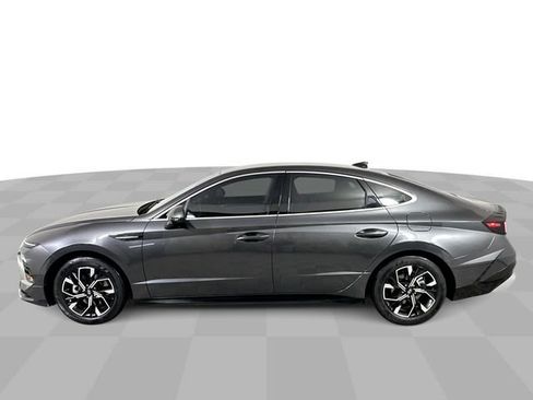 Used 2025 Hyundai Sonata SEL FWD image 5
