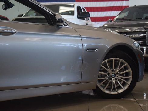 Used 2014 BMW 528i Sedan RWD image 30