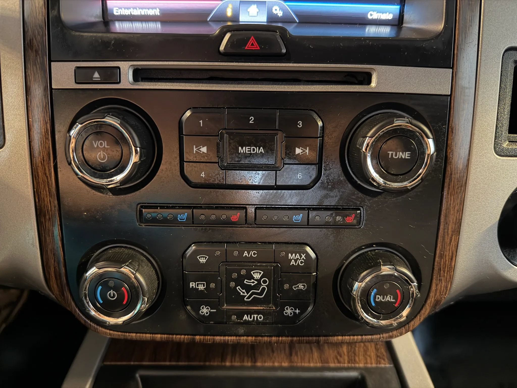 Used 2015 Ford Expedition King Ranch AWD/4WD image 21