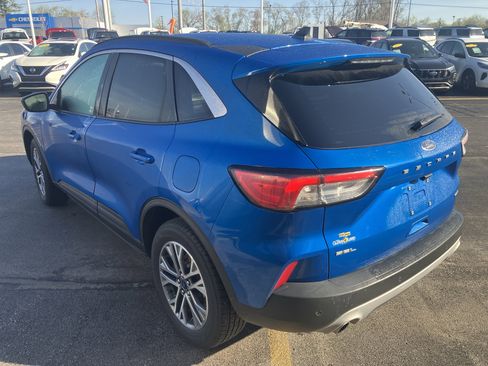 Used 2021 Ford Escape SEL image 5