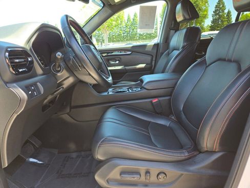 Certified 2024 Honda Pilot TrailSport image 14