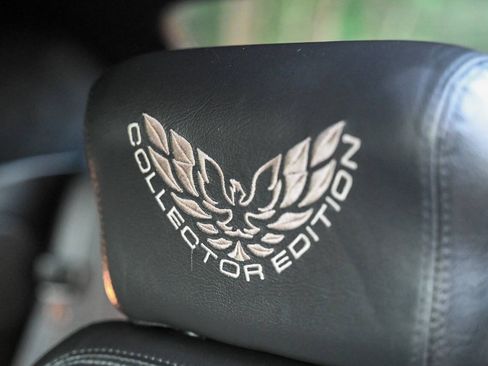 Used 2002 Pontiac Firebird Trans Am RWD image 89
