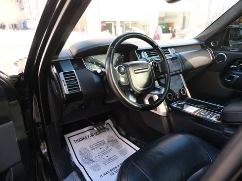 Used 2019 Land Rover Range Rover Autobiography image 18