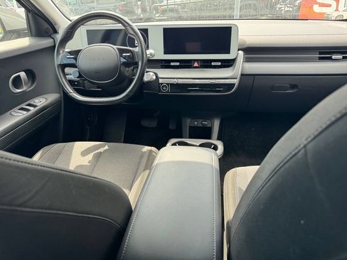 Used 2024 Hyundai Ioniq 5 SEL RWD image 16