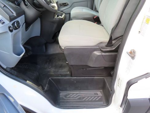 Used 2018 Ford Transit 150 148 Medium Roof RWD image 17