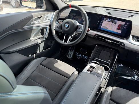 Used 2025 BMW X2 M35i w/ Premium Package image 34