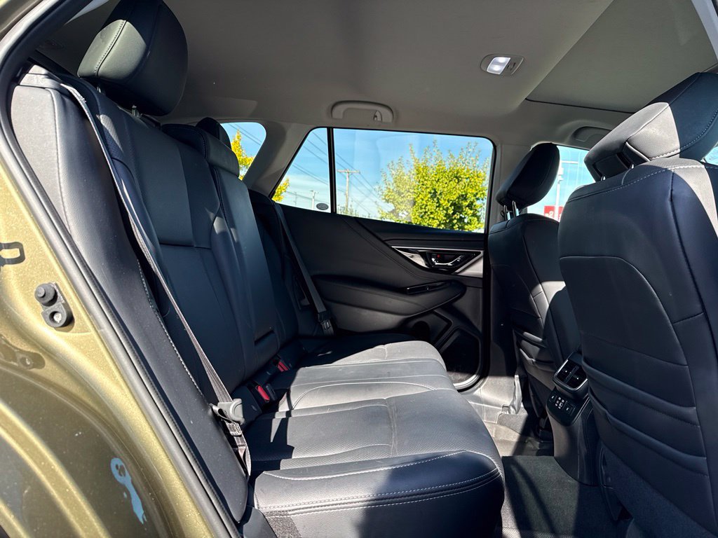 Used 2024 Subaru Outback Touring XT AWD/4WD image 18