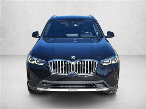 Used 2024 BMW X3 sDrive30i w/ Premium Package RWD image 2