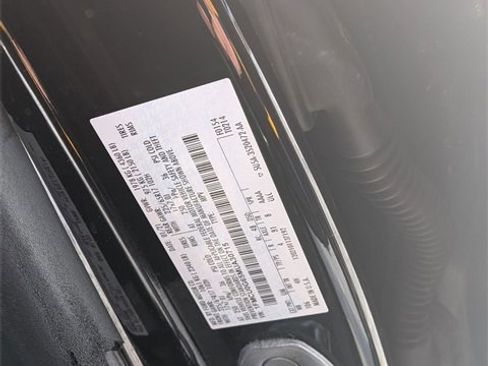 Used 2021 Ford Escape SE image 32