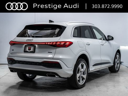 Used 2025 Audi Q5 Premium Plus w/ Premium Plus AWD/4WD image 8