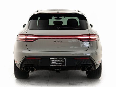 Used 2025 Porsche Macan image 37