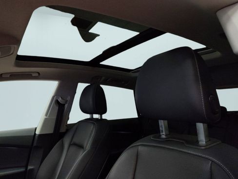 Used 2019 Audi Q8 Premium Plus w/ Premium Plus image 12