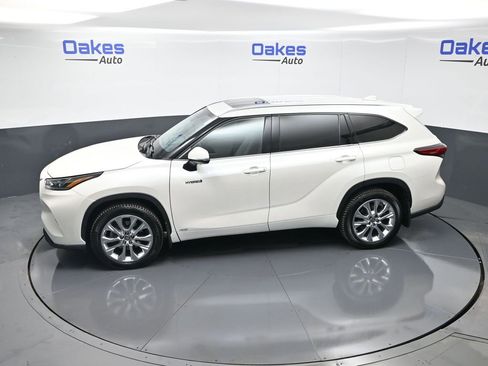 Used 2021 Toyota Highlander Limited image 52