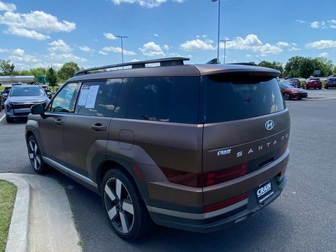 Used 2024 Hyundai Santa Fe Limited AWD/4WD image 4