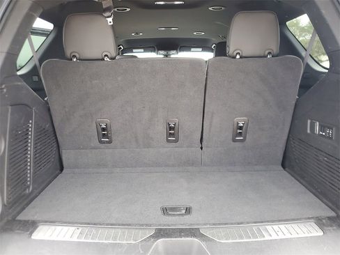 Used 2022 Chevrolet Tahoe RST w/ Luxury Package image 6