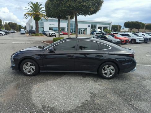 Used 2025 Hyundai Sonata SE FWD image 11