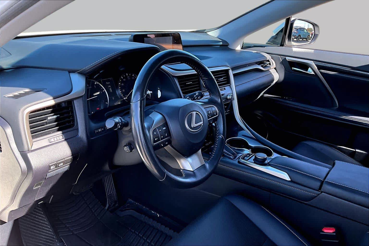 Used 2019 Lexus RX 350 AWD w/ Accessory Package image 17
