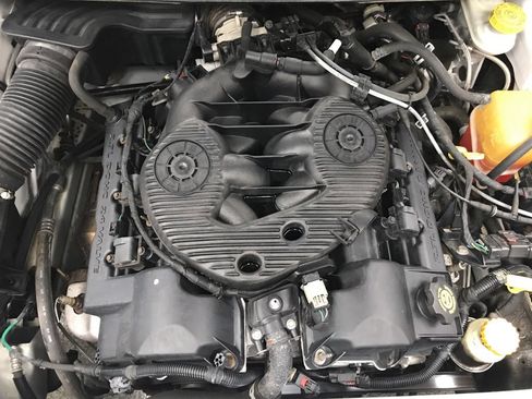 Used 2004 Dodge Intrepid SE image 19