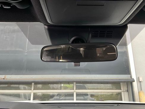 Used 2025 Toyota 4Runner SR5 image 17