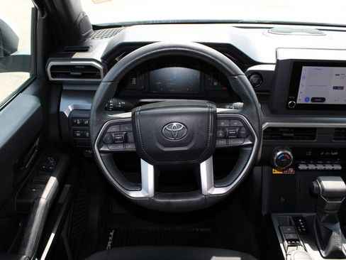 Used 2024 Toyota Tacoma SR5 AWD/4WD image 8