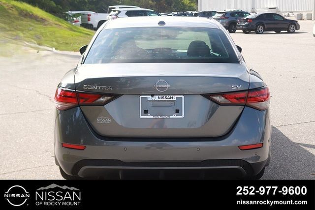 Used 2024 Nissan Sentra SV FWD image 6